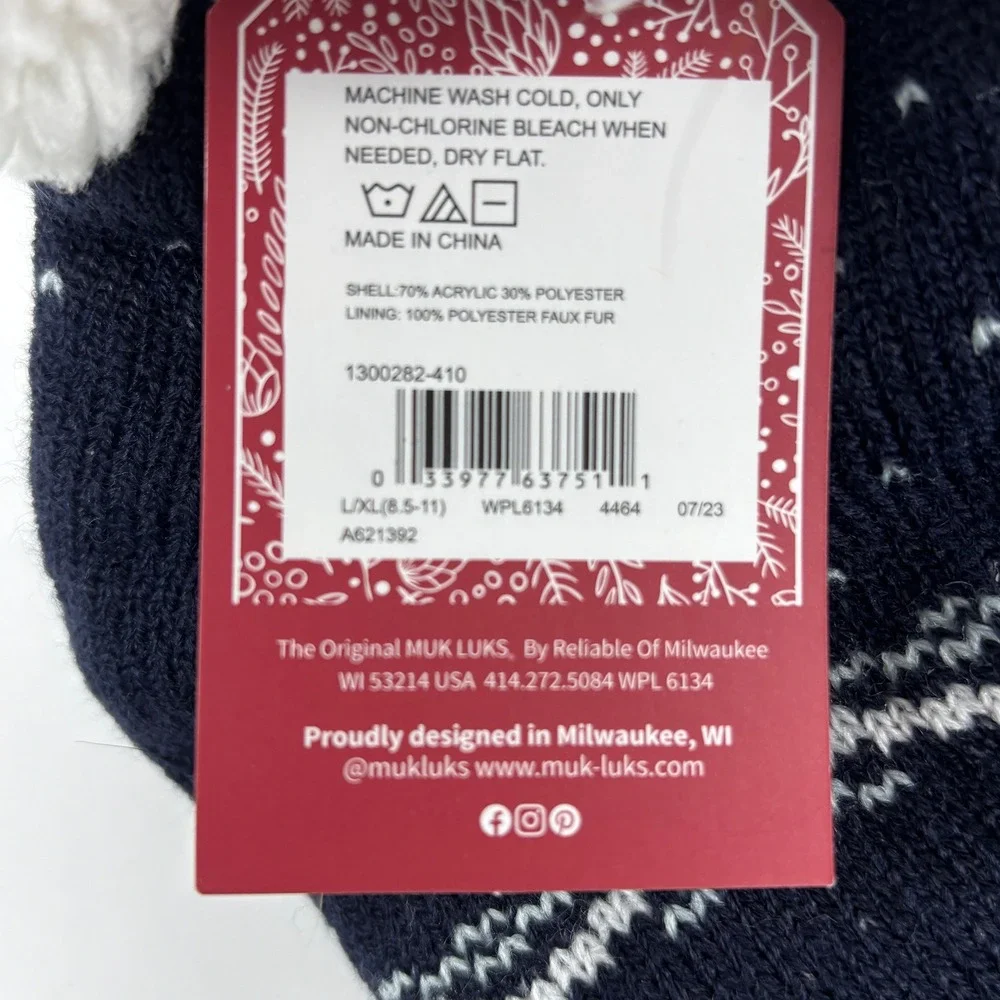 New Muk Luks Slipper Socks Womens L/XL Navy Blue Reindeer‎ Sherpa Cabin Socks